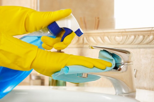 Thorough kitchen and bathroom deep clean in a Belsizepark property